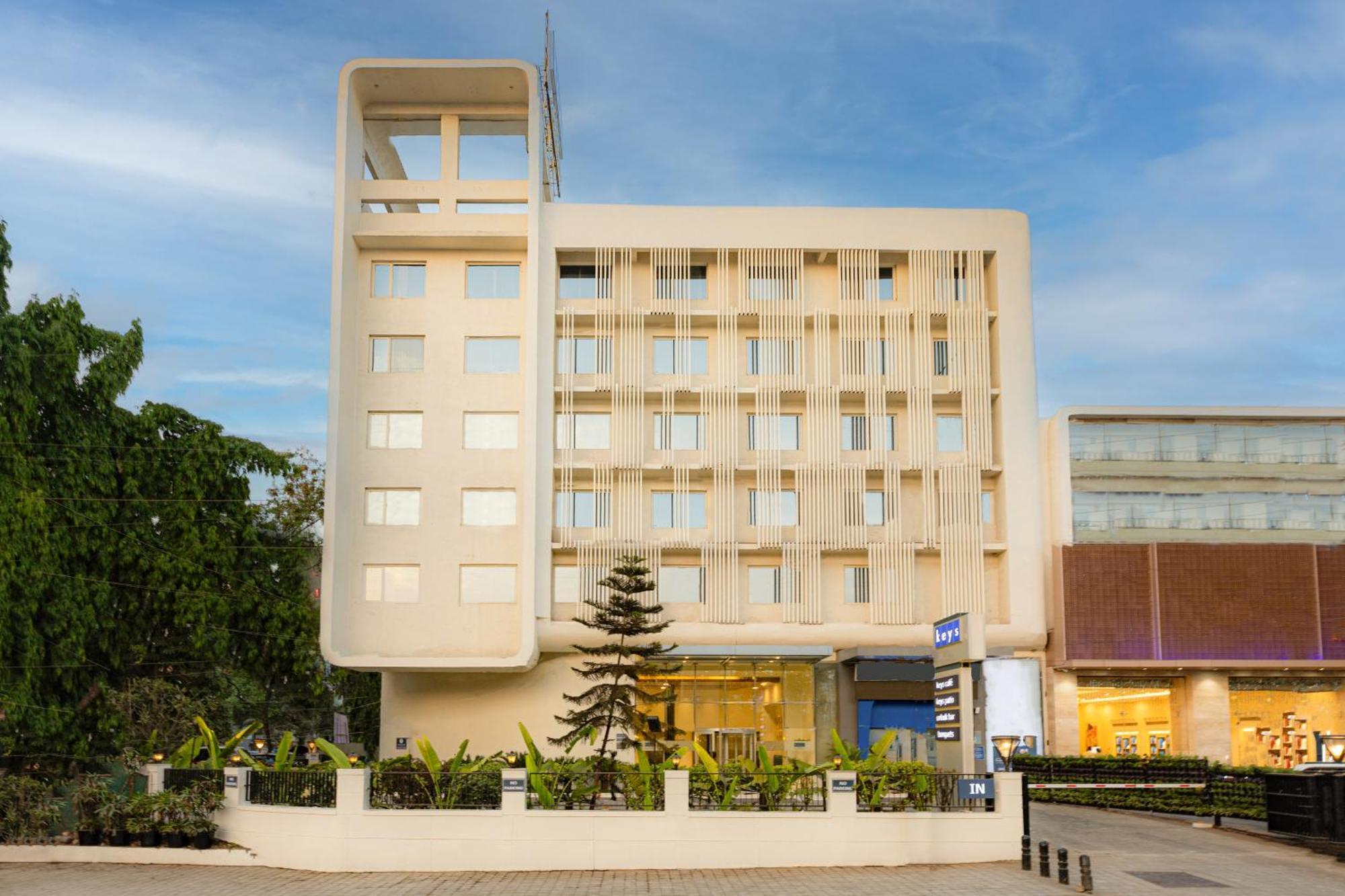 浦那皮姆普里钥匙精选柠檬树酒店 Pimpri-Chinchwad 外观 照片